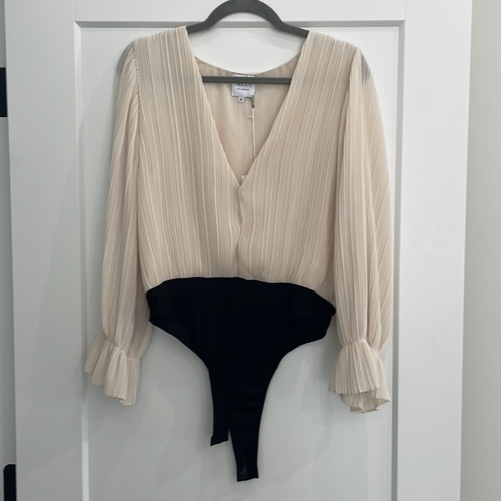 NWT Misa Rana Thong Bodysuit - Picture 4 of 8